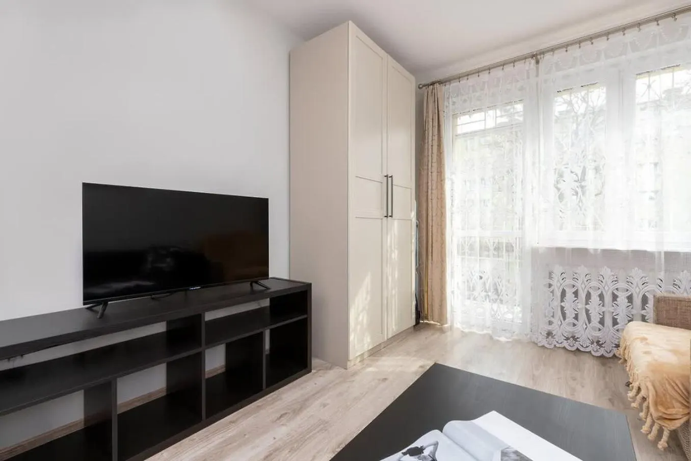 Cosy Apartment With Balcony In Gdansk By Noclegi Renters