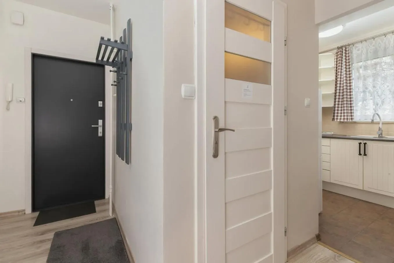 Cosy Apartment With Balcony In Gdansk By Noclegi Renters